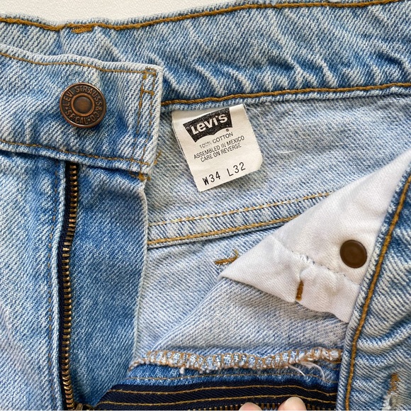 Vintage Levi’s 505 Orange Tab High Rise Denim Jean Shorts - Picture 5 of 5